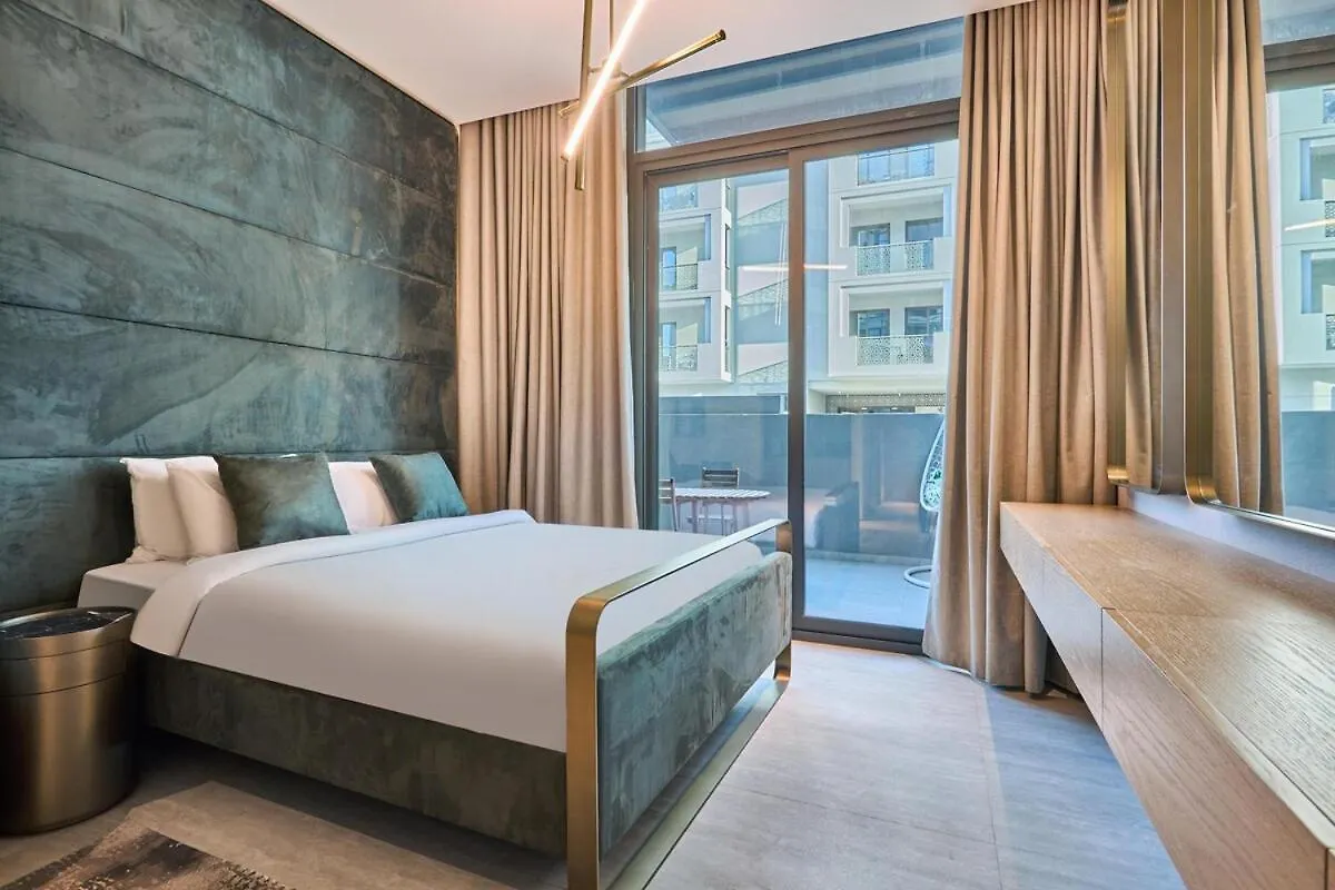 Modern Studio Elegant & Comfort Dubai